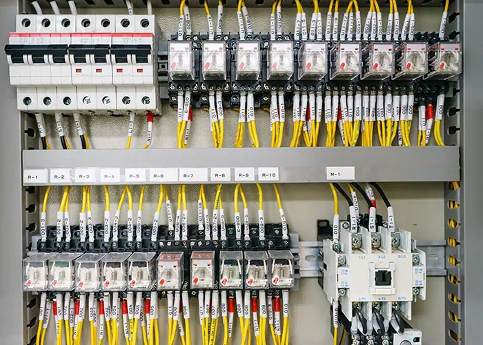 Realizziamo quadri elettrici per automazione a Verona